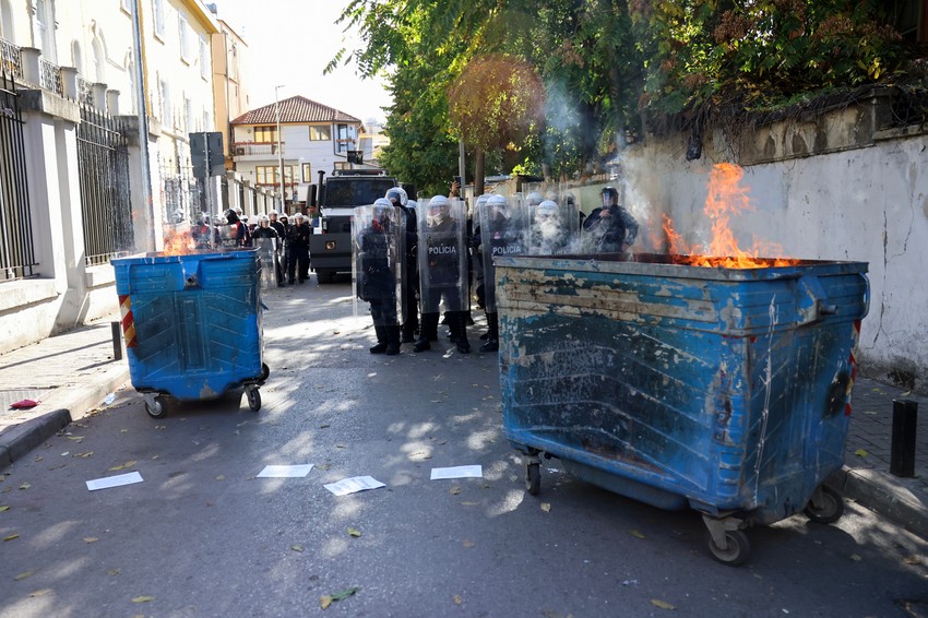 protesti u Tirani