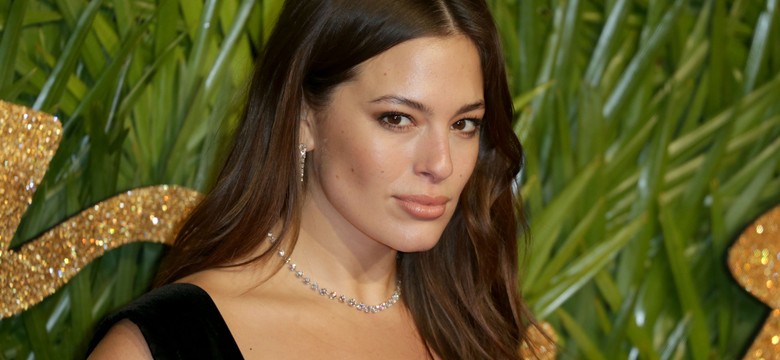 Ashley Graham na pokazie Victoria's Secret. To debiut modelki plus size