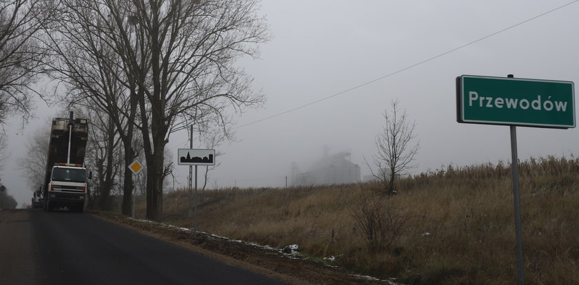 Byliśmy w Przewodowie 10 dni po uderzeniu rakiety. Mieszkańcy chcą, by władza zrobiła dla nich jedną rzecz