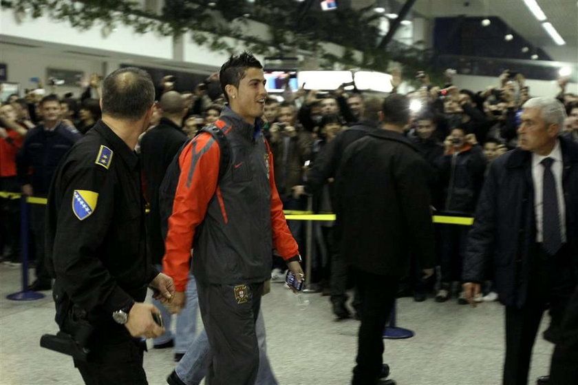 Kibice w Sarajewie przywitali Cristiano Ronaldo okrzykami "Messi! Messi"