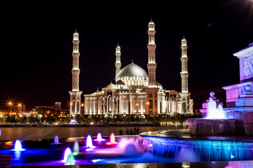 Meczet Nur Astana - jeden z największych meczetów w  Azji Centralnej