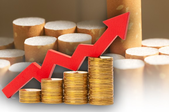 Šok za pušače! EU želi da izjednači vejp i cigarete: Slede drakonski porezi, stroga pravila i zabrane