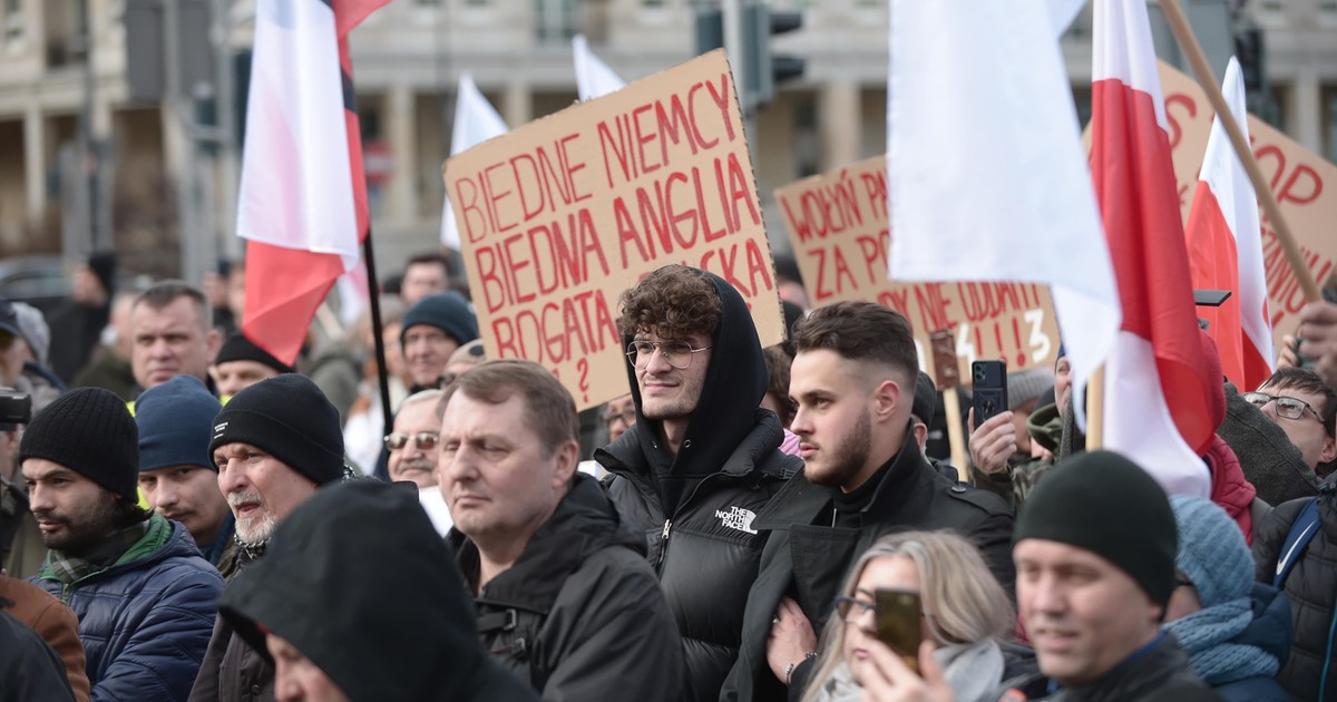"Żadnych doktorów i inżynierów". Zachodni prawicowcy zachwycają się Polską w internecie