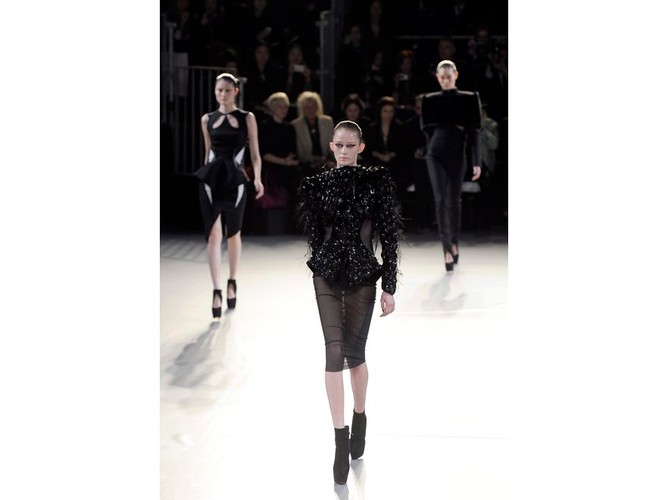 Kolekcja ready-to-wear domu mody Thierry Mugler na jesień i zimę 2012/2013