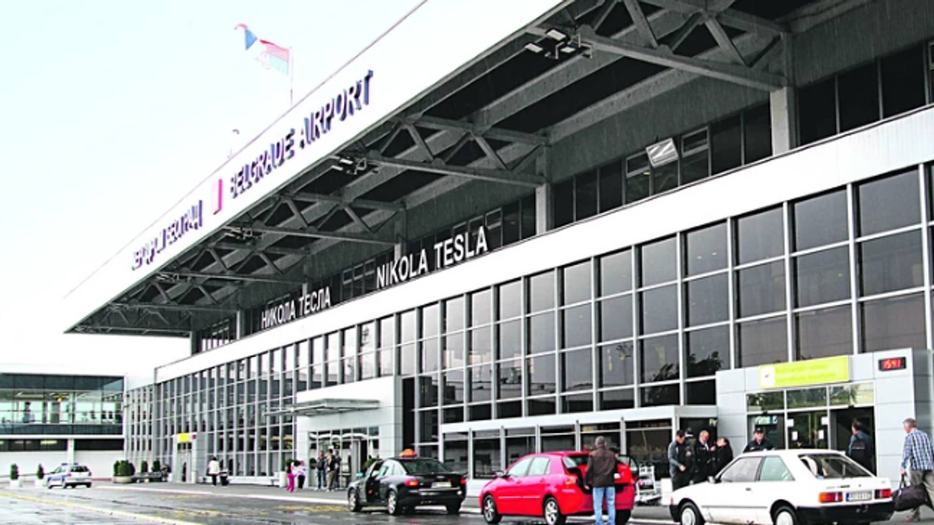 Aerodrom "Nikola Tesla" zatvoren za međunarodni saobraćaj