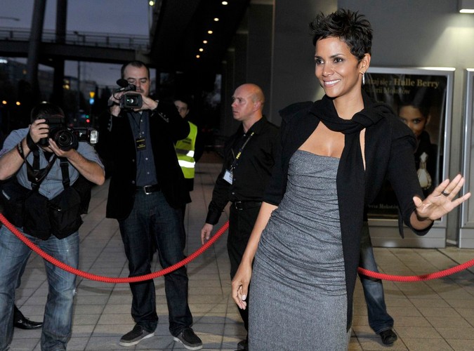 Halle Berry promowała w Polsce swoje perfumy