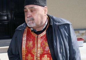 Pop Nenad Obradović u selu Drugovac kod Smedereva