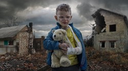 Wracają nawet do domów pozbawionych dachów. Co się dzieje w obwodzie chersońskim?