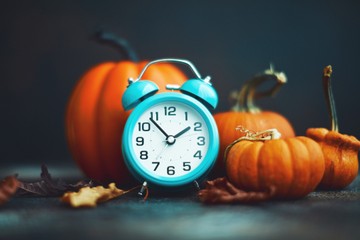 Újabb fordulat jöhet az óraátállítás ügyében!