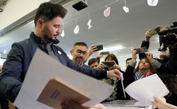 Wybory parlamentarne w Hiszpanii. Wygrywają socjaliści premiera Pedra Sancheza