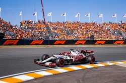 Robert Kubica 15. w wyścigu Formuły 1 o Grand Prix Holandii