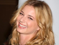 Emily VanCamp z "Zemsty" w ramiona Kapitana Ameryki