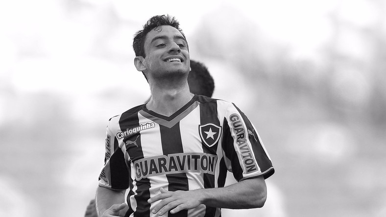 Były piłkarz m.in. Sao Paulo FC i Botafogo, Daniel Correa Freitas został zamordowany przez nieznanych sprawców. Lokalne media poinformowały, że przed śmiercią 24-latek był torturowany.