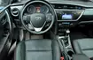 Toyota Auris 1.6 Red