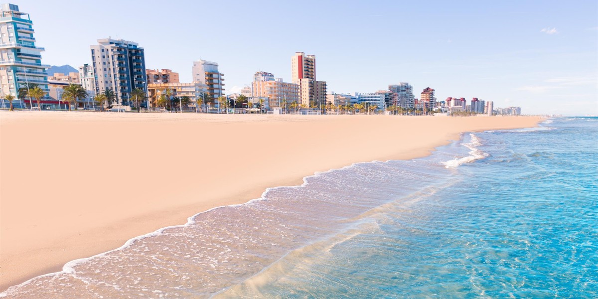 Plaża w Gandii. To tu doszło do przerażającego odkrycia.