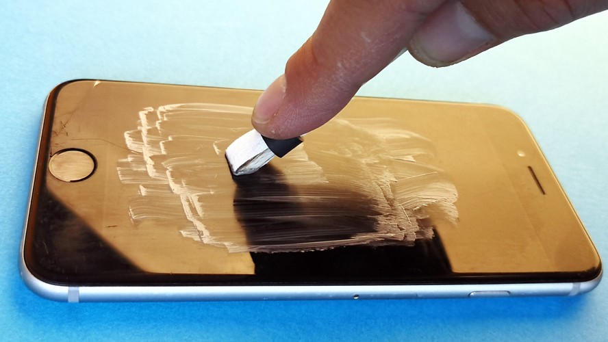 Polierpaste im Test Entfernt sie wirklich DisplayKratzer? TechStage