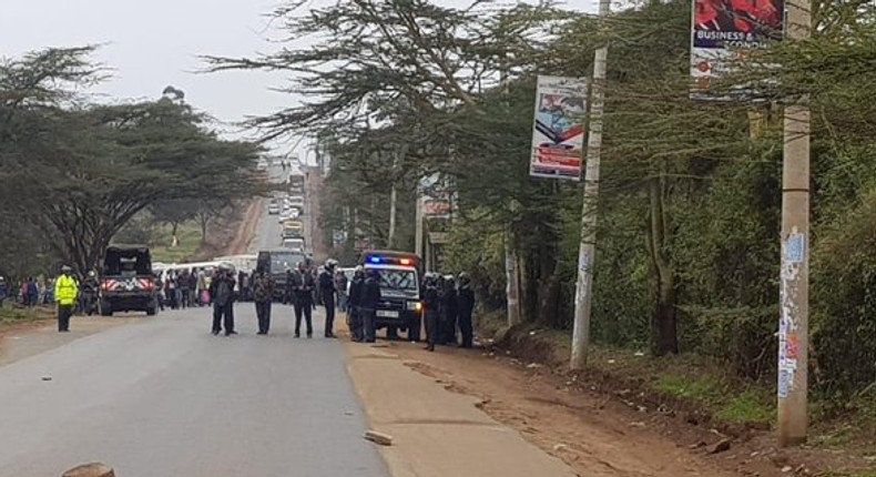 Past scene along Magadi Road after Multimedia students barricaded the road