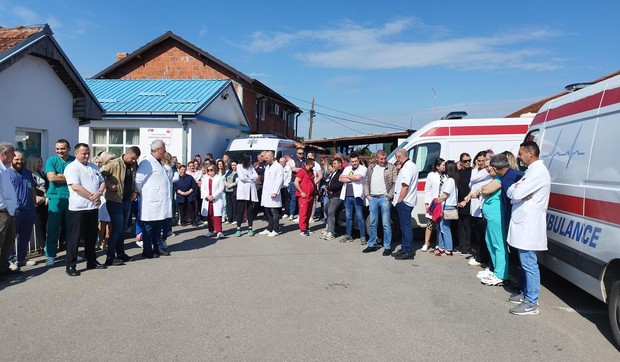 Protest radnika KBC Gračanica
