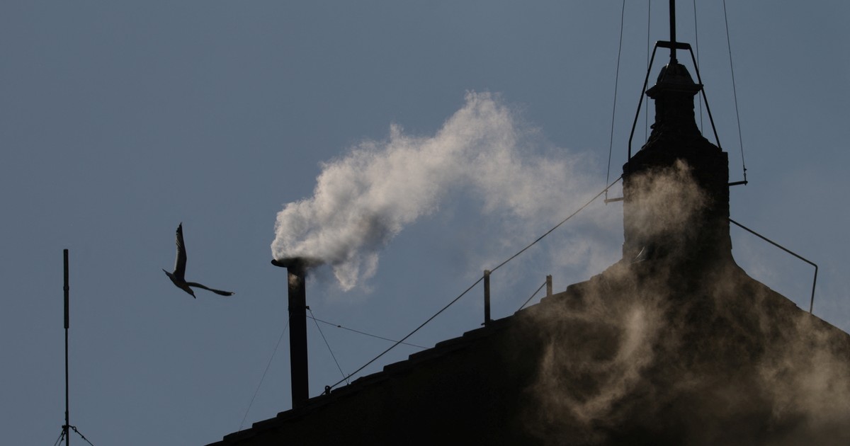 Nowy papież wybrany. Nad Kaplicą Sykstyńską pojawił się biały dym