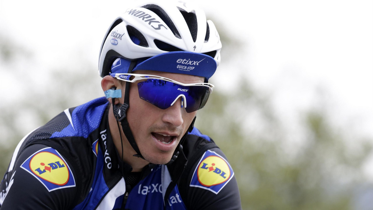 Julian Alaphilippe (Etixx-QuickStep) był jedynym kolarzem, który podjął walkę z Peterem Saganem (Tinkoff) o zwycięstwo na drugim etapie Tour de France. 24-letni Francuz przecenił jednak swoje siły i na ostatnich metrach dał się ograć Słowakowi. Na pocieszenie pozostała mu biała koszulka lidera klasyfikacji młodzieżowej.