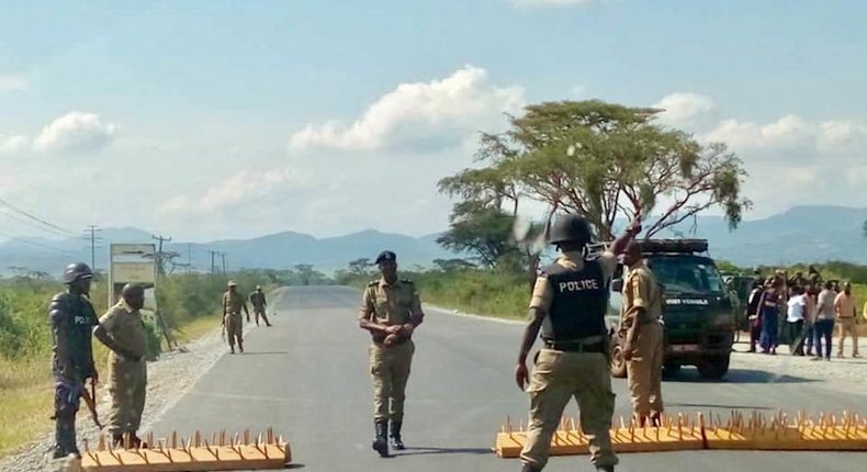 Police mount roadblock in Rubirizi