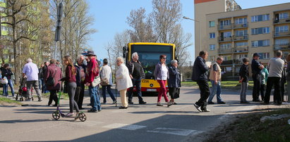 Komunikacja w Łodzi. Blokada na Szklanej