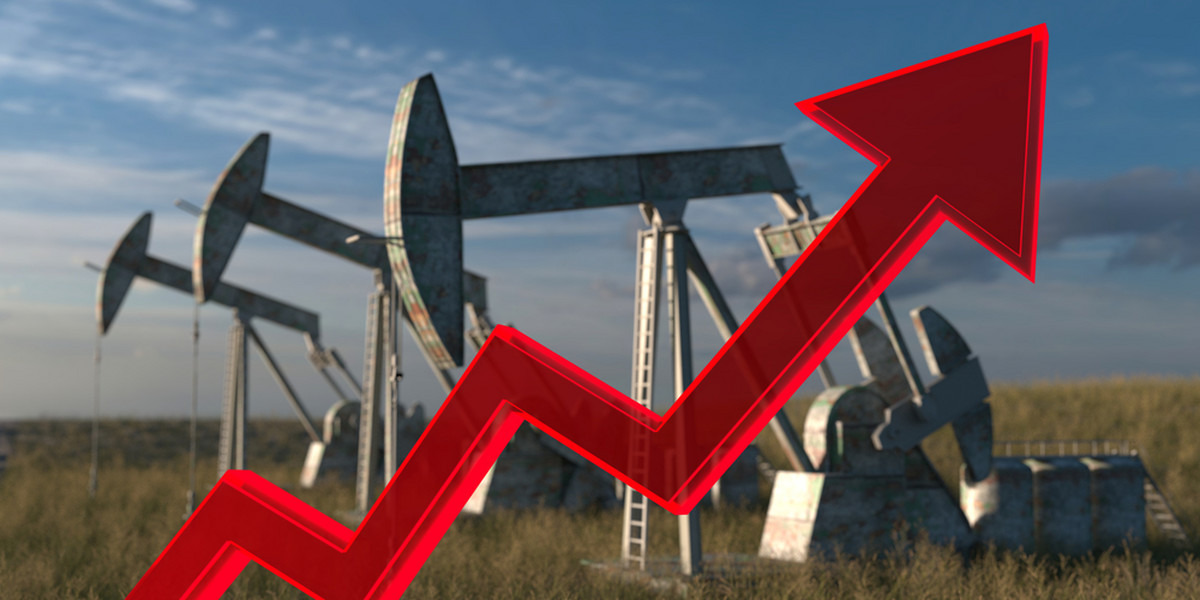 W ubiegłym tygodniu spadły zapasy ropy naftowej w USA. Takie dane sprzyjają wzrostowi cen surowca