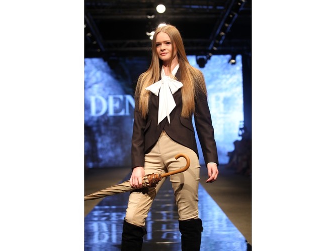 Jesień też może być piękna! Pokaz kolekcji Deni Cler na sezon jesień/zima 2011/2012.