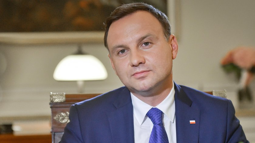 Macierewicza pożegna się z MON? Tak zareagowałby Duda