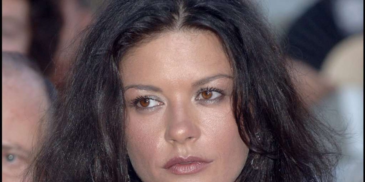 Zeta Jones wściekła na lekarzy. Za późno wykryli raka!