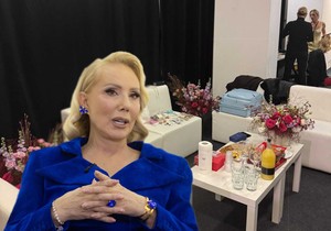 Lepa Brena