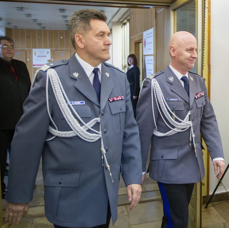 Pożegnanie dotychczasowego szefa śląskiej policji nadinspektora Krzysztofa Jarosza i wprowadzenie nowego komendanta - nadinspektora Jarosława Szymczyka w Komendzie Wojewódzkiej Policji w Katowicach, 2015 r.