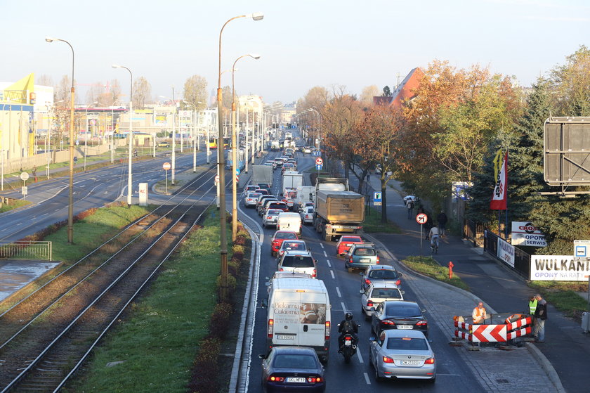 Korek na ul. Krakowskiej we Wrocławiu