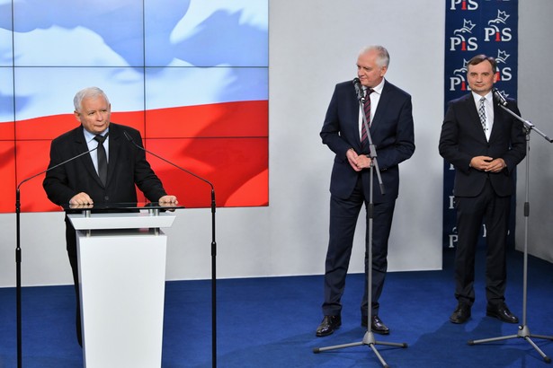<p>Podpisanie umowy koalicyjnej</p>