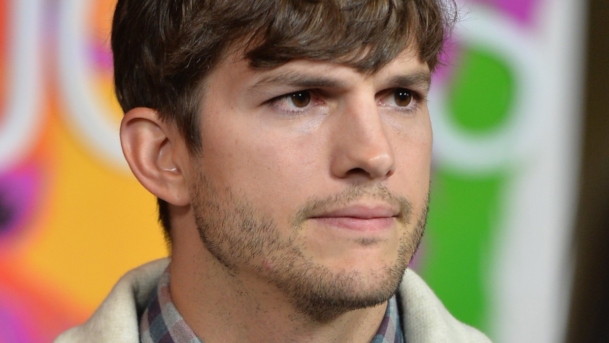 Ashton Kutcher odetchnął z ulgą, gdy dowiedział się, że policja zatrzymała mordercę jego przyjaciółki z czasów studenckich. W 2008 roku został aresztowany 30-letni wówczas Thomas Gargiulo, który brutalnie zamordował 22-letnią Ashley Ellerin. Za kilka tygodni Ashton ma zeznawać przeciwko niemu w sądzie.