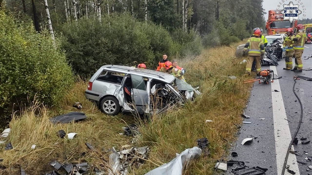 Tragedia koło Lublińca. Kierowcy ponieśli śmierć na miejscu