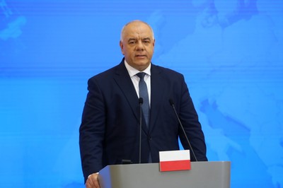 Sasin: Przygotowujemy ofertę odbudowy Ukrainy