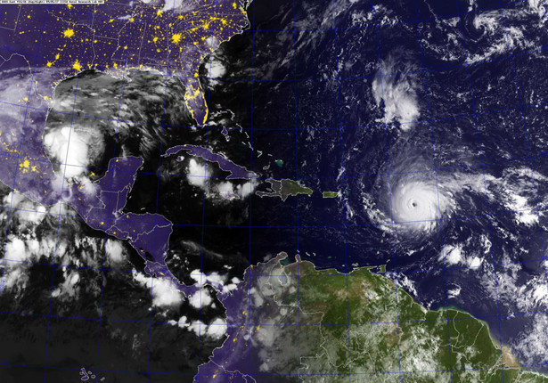 Siejący zniszczenia huragan Irma przechodzi nad Karaibami, wkrótce może zagrozić Florydzie