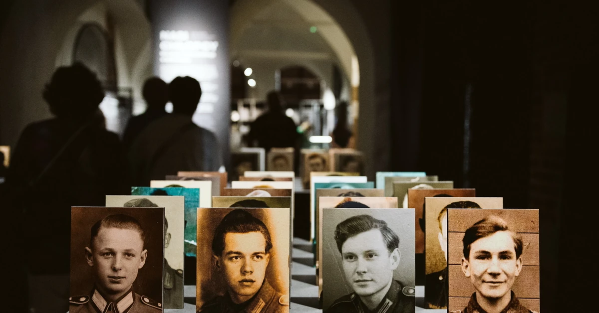 Pisarz uderzył w legendę Powstania Warszawskiego. "Wykorzystywanie dzieci do walki"
