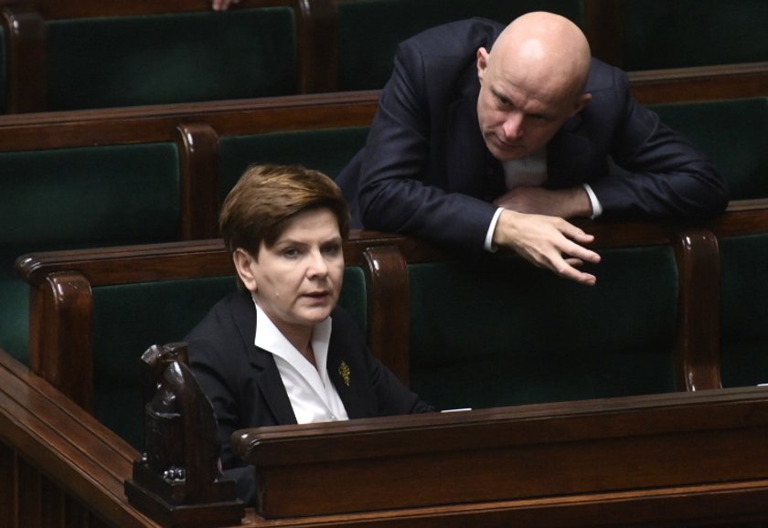 Minister finansów Paweł Szałamacha i premier Beata Szydło