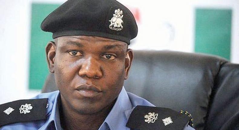 Police Spokdesperson, Frank Mba accuse soldiers of killing three policemen to free kidnap suspect. [Vanguard]