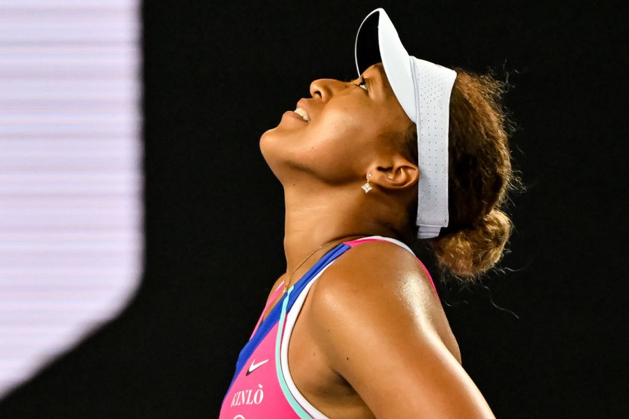 Naomi Osaka, tenisistka urodzona w Japoniim, nabyła udziały w StatusPRO, start-upie zajmującym się wirtualną rzeczywistością oraz w Daring Foods, producencie roślinnego zamiennika kurzego mięsa