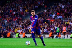 Gerard Pique poskarżył się ministrowi zdrowia. 'Piłkarze ponoszą duże ryzyko'