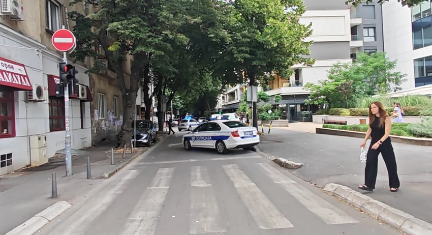 Ubadanje ispred Starine Novaka 21