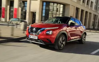 Nissan Juke 1.0 DIG-T DCT7 – sportowy wygląd, przeciętne osiągi 