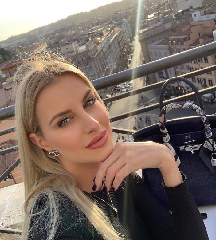 Miss Universe SR 2009 Denisa Mendrejová.