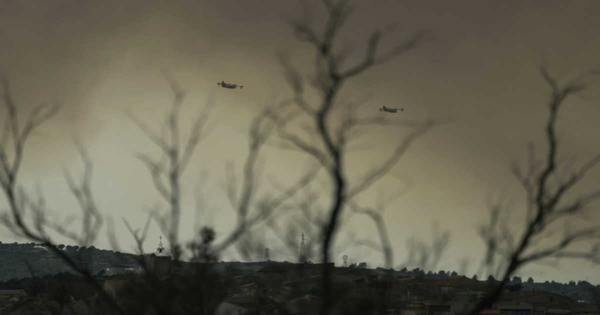 Incendie à Martigues : 240 hectares ravagés, 1000 pompiers