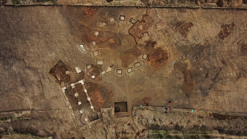 Otkrića arheologa na lokalitetu Klenak - temelji dve građevine iz antičkog-rimskog perioda, ekonomski kompleks za preradu i čuvanje žitarica