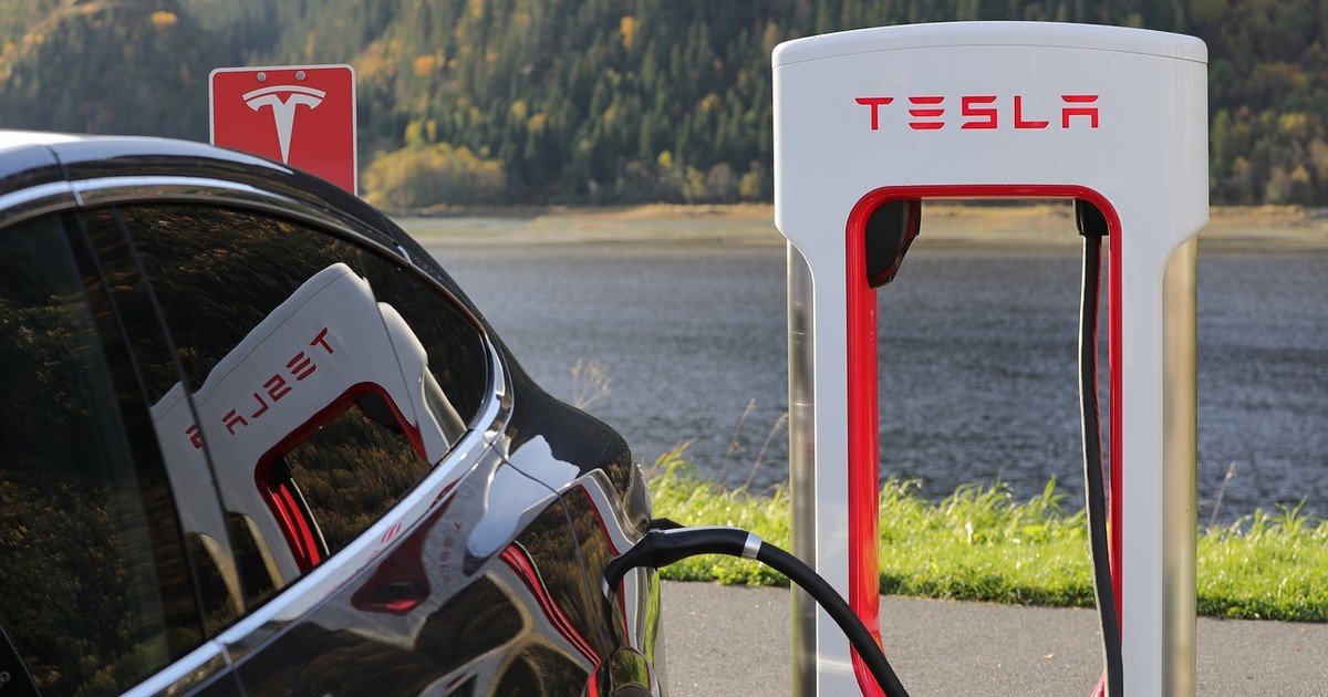 The Tesla electric vehicles and new lithiumion battery technology