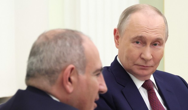 Nikol Pašinjan i Vladimir Putin